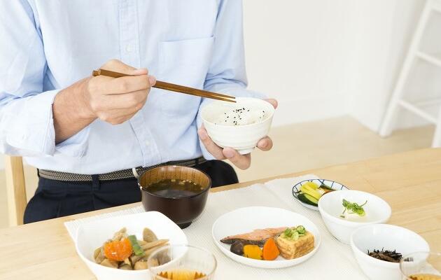 日常健康飲食中，葷素食如何搭配？